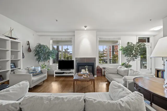Bright living room in a Richmond townhouse